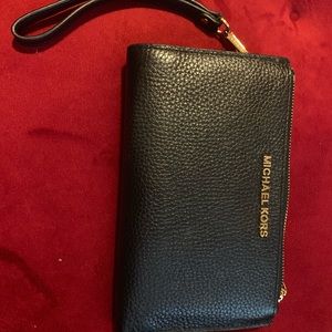 Michael Kors Wallet/Wristlet